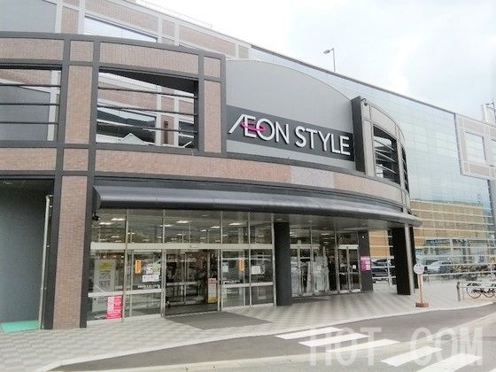 【福岡市中央区笹丘のマンションのショッピングセンター】