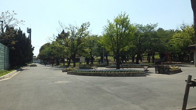 【サンシティヒコタC-3の公園】