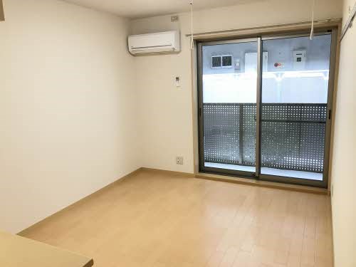 居室・リビング　ＬＤＫ10.1帖、明るいお部屋です。