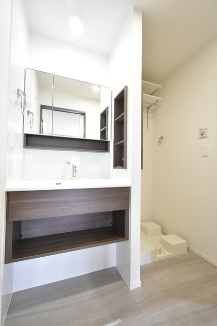 洗面設備　洗面所