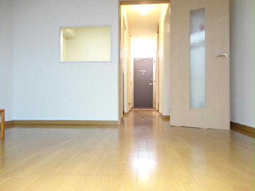 居室・リビング　1F居室スペース