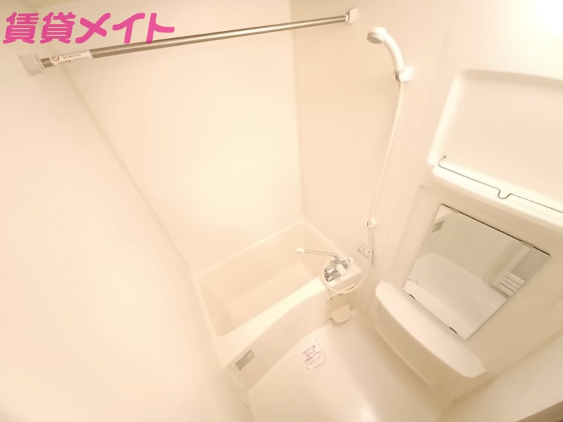 バス・シャワールーム　同物件別室写真
