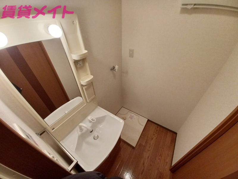 洗面設備　同物件別室写真