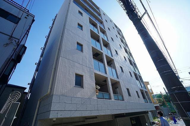 墨田区向島のマンションの建物外観
