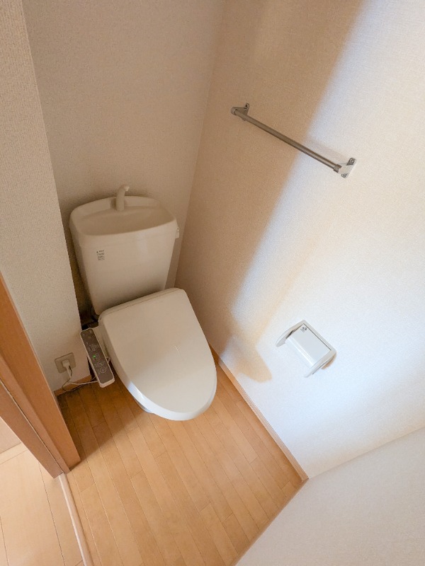 トイレ　図面と現状に相違がある場合には現状を優先