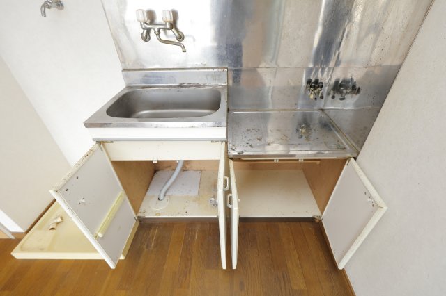 キッチン　原状でのお貸出しです
