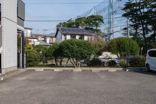 駐車場　駐車場