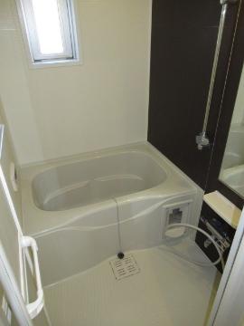 ソレイユ　バス・シャワールーム　バス