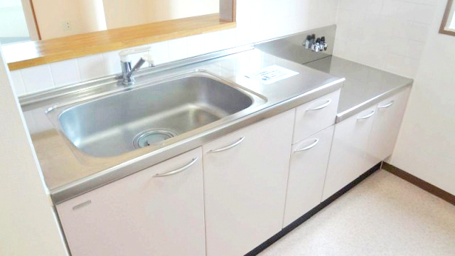 キッチン　広いキッチンスペースで料理が楽しくなります♪