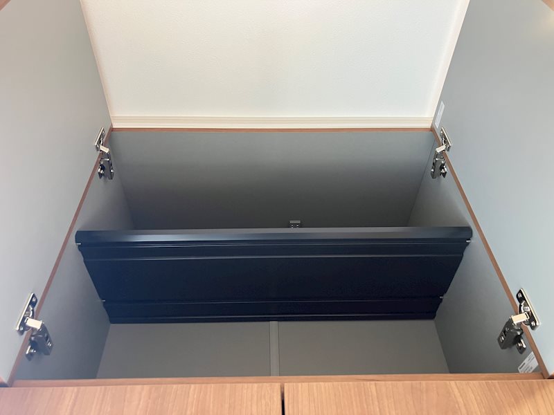 玄関　玄関収納