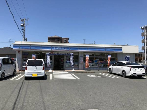コンビニ　ローソン八代千丁町店（コンビニ）まで218m