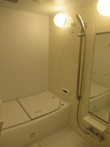 バス・シャワールーム　他の号室の参考画像です。