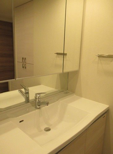 洗面設備　他の号室の参考画像です。