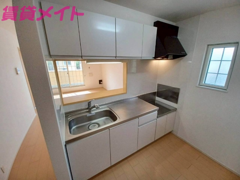 キッチン　同型参考写真