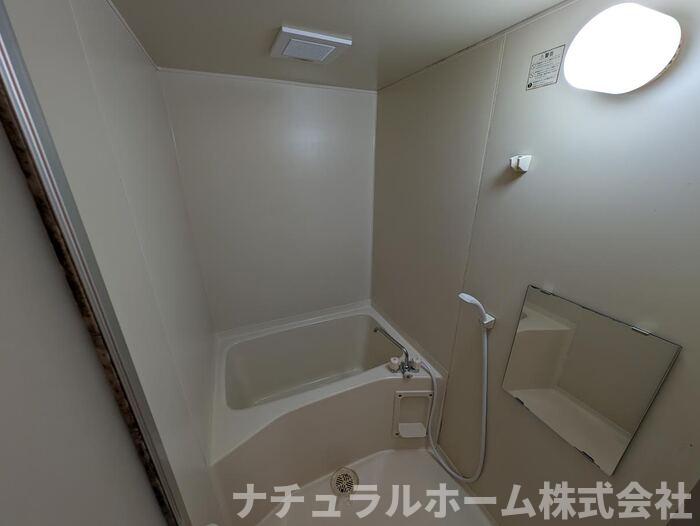 バス・シャワールーム　浴室