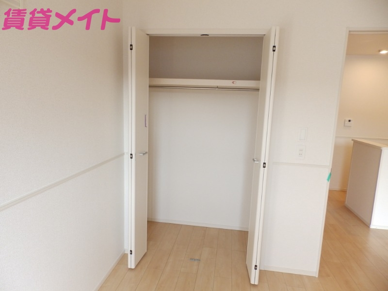 収納　同タイプ反転