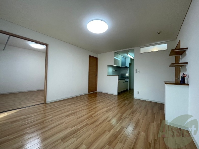 居室・リビング　広くてキレイなお部屋が広がっていて、充実した生活が送れそう。