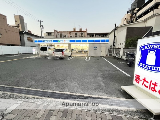 コンビニ　ローソン（コンビニ）まで168m