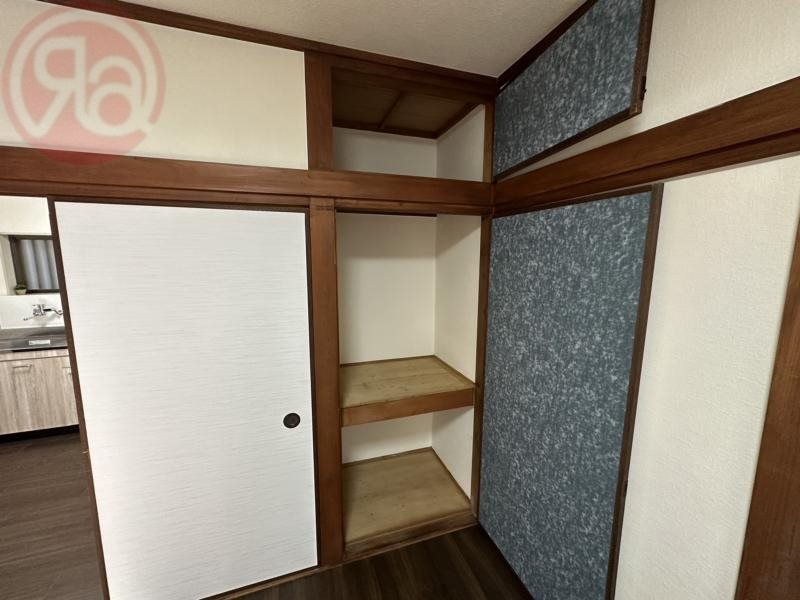 収納　広々としたバルコニーです