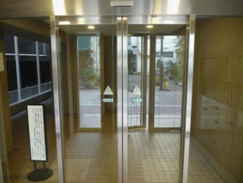 エントランス　エスコート大森