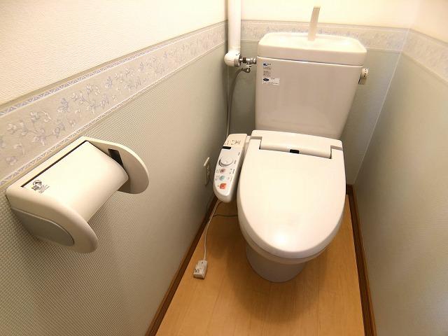 トイレ　トイレ