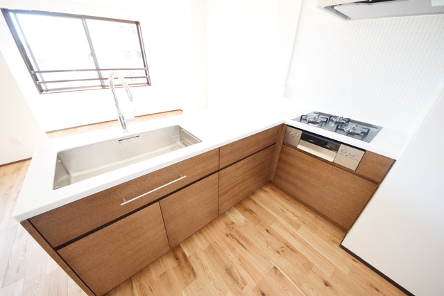 キッチン　～今日は何作ろっかなっ～