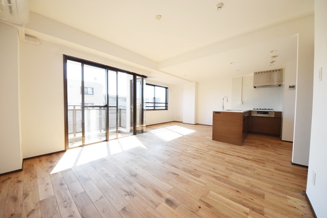 居室・リビング　～広々リビング気持ちいいぃ～