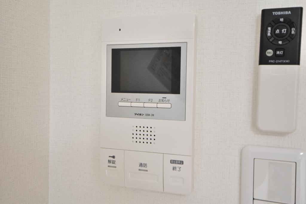 セキュリティ　カメラ付インターホン