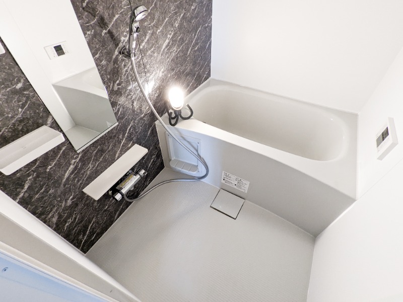 バス・シャワールーム　図面と現状に相違がある場合には現状を優先