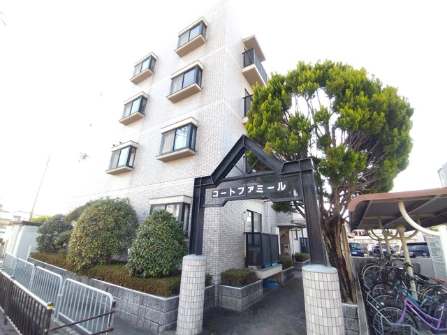 エントランス　建物入口