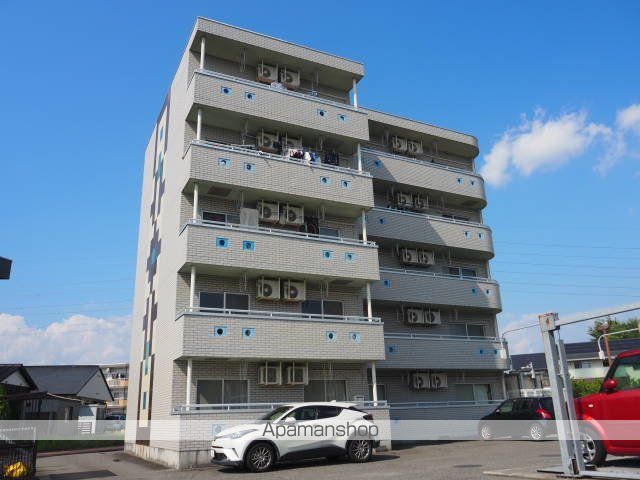 依田ハイツDの外観写真
