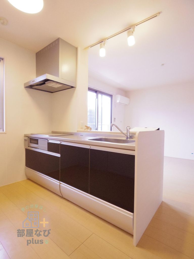 キッチン　※他号室写真です