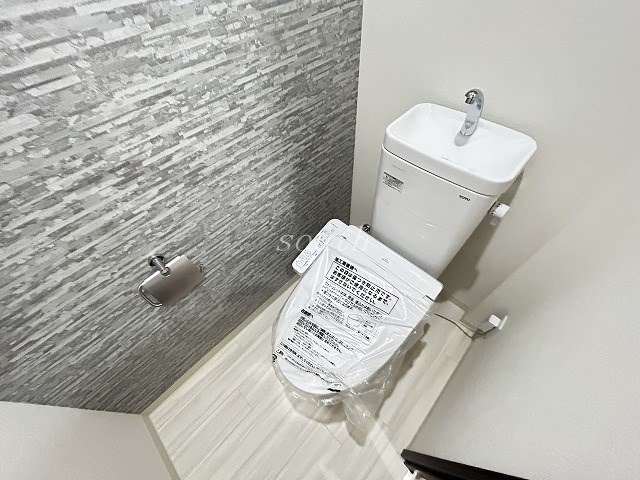 トイレ　ウォシュレット付きのトイレ