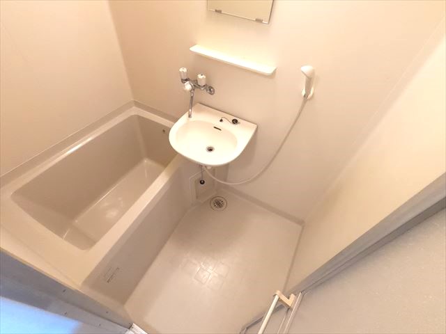 バス・シャワールーム　浴室でごゆっくり