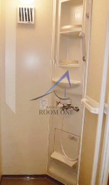 バス・シャワールーム　シャワールームです。