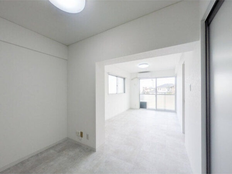 居室・リビング　図面と現状に相違がある場合には現状を優先