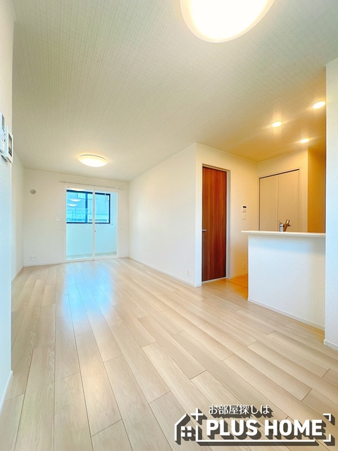 居室・リビング　類似写真