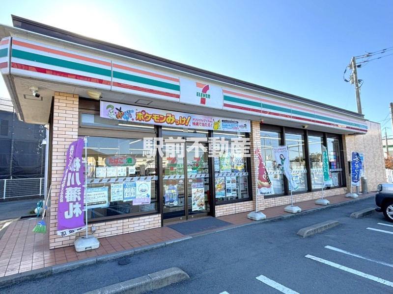コンビニ　セブンイレブン　西浜武店（コンビニ）まで1000m