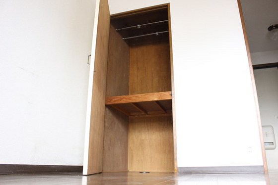 収納　※別部屋の写真です