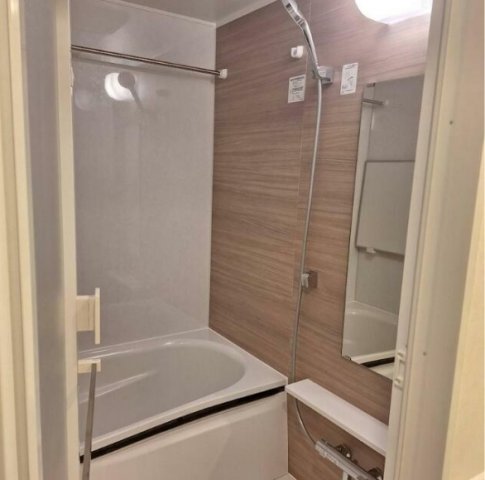 バス・シャワールーム　清潔な浴室！