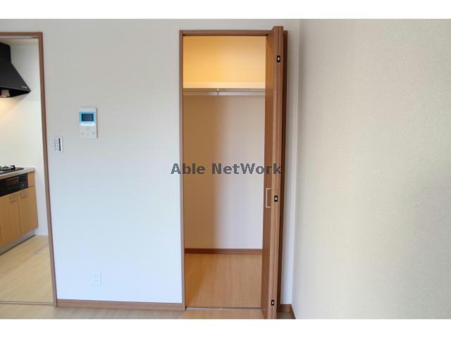 収納　同型　101