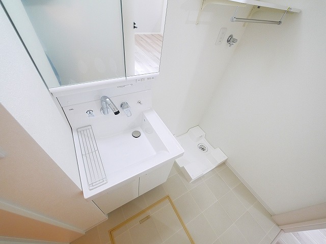 洗面設備　広い洗面スペース