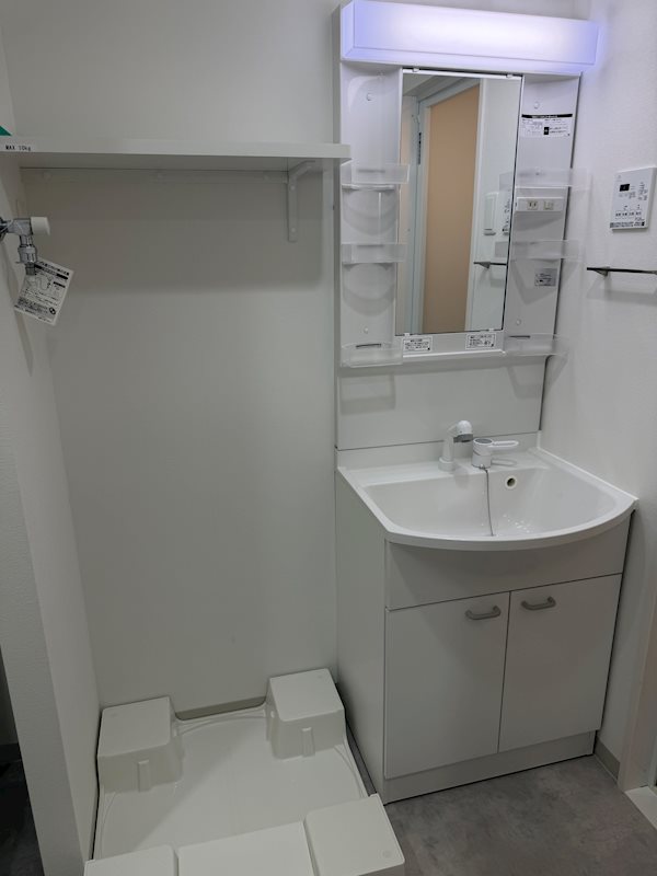 洗面設備　別のお部屋の写真です