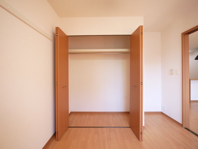 収納　クローゼット（洋室5.4帖）