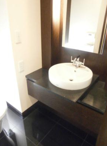 洗面設備　※反転タイプ参考写真