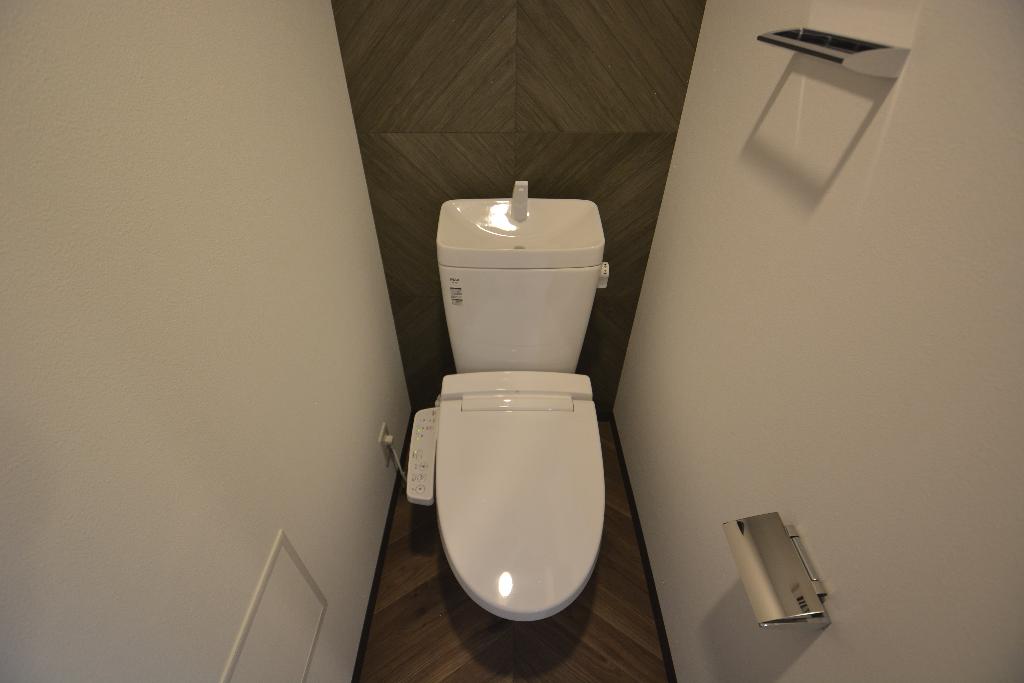 トイレ　シャワー付トイレ