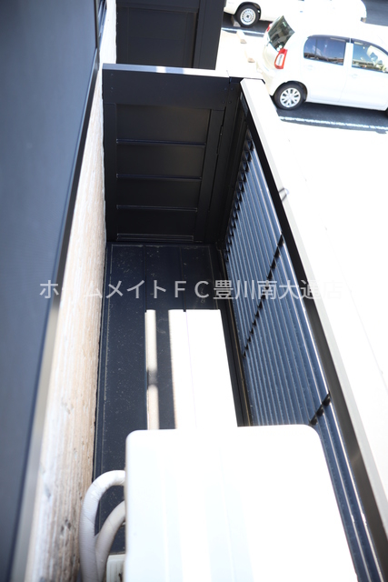 バルコニー　同型別部屋写真