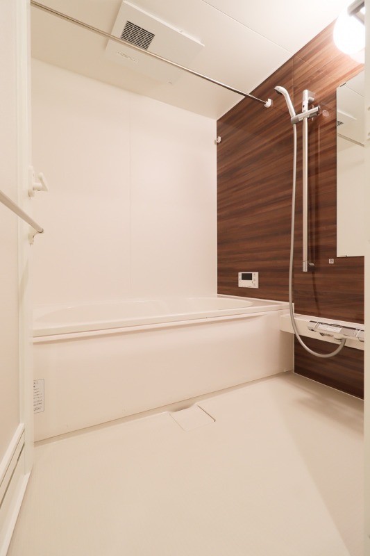 バス・シャワールーム　図面と現状に相違がある場合には現状を優先