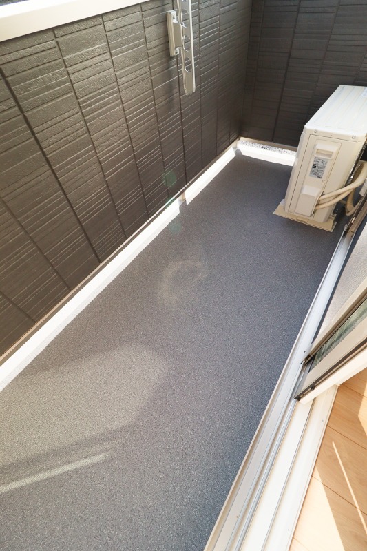 バルコニー　図面と現状に相違がある場合には現状を優先