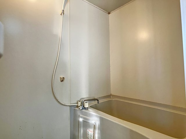 バス・シャワールーム　2023.10撮影　現況が相違する場合は現況を優先致します。